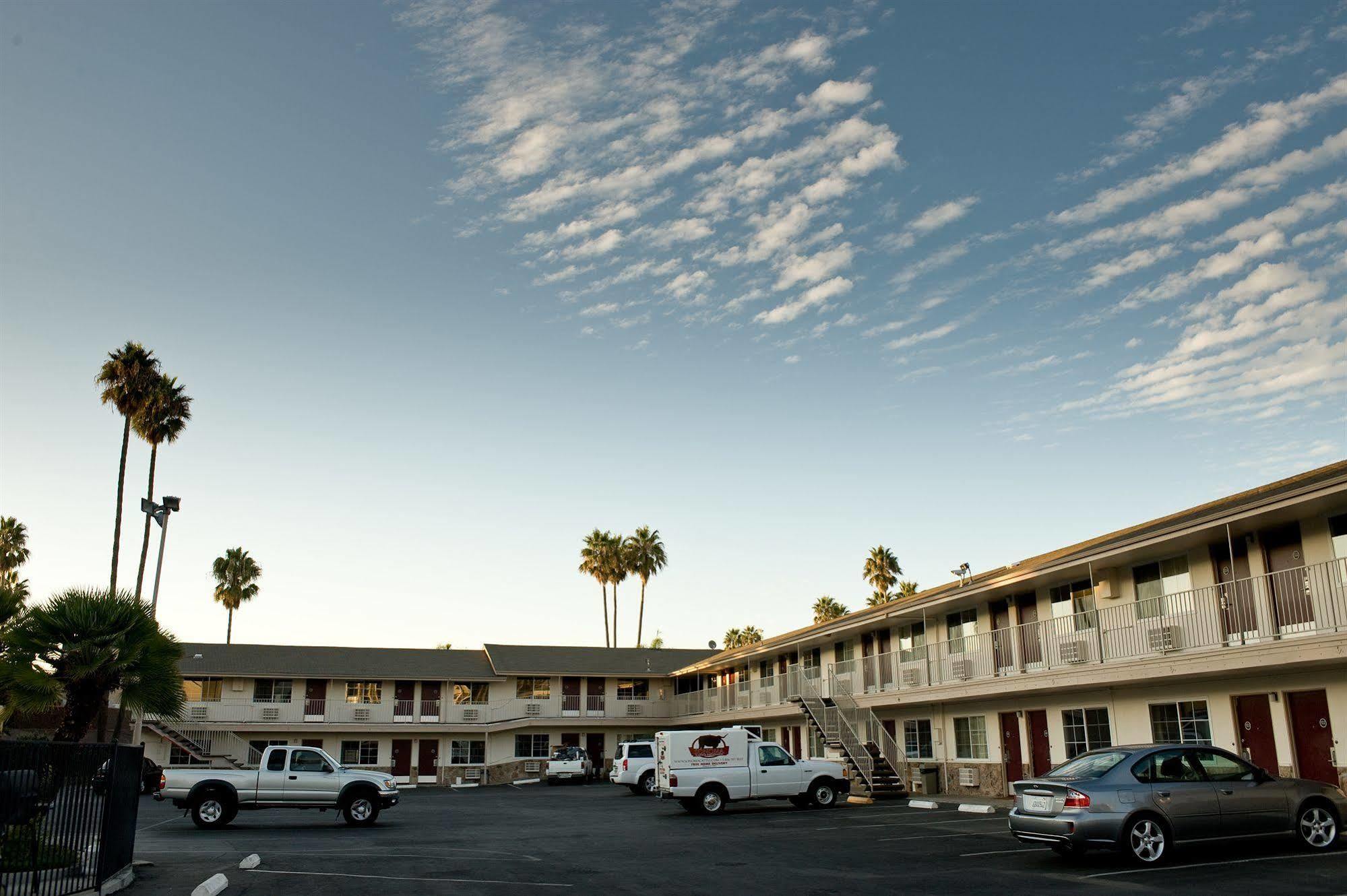 San Jose Airport Inn Exteriér fotografie